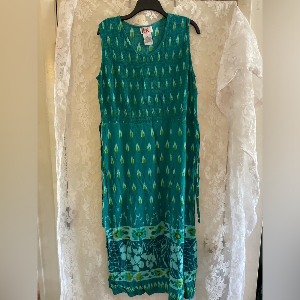 Sleeveless Maxi dress
